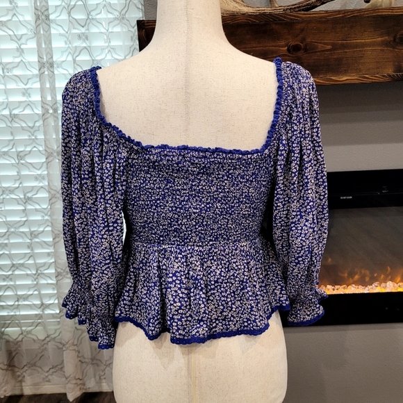 Free People  Top Size XS In Prestige Condition - Picture 4 of 8